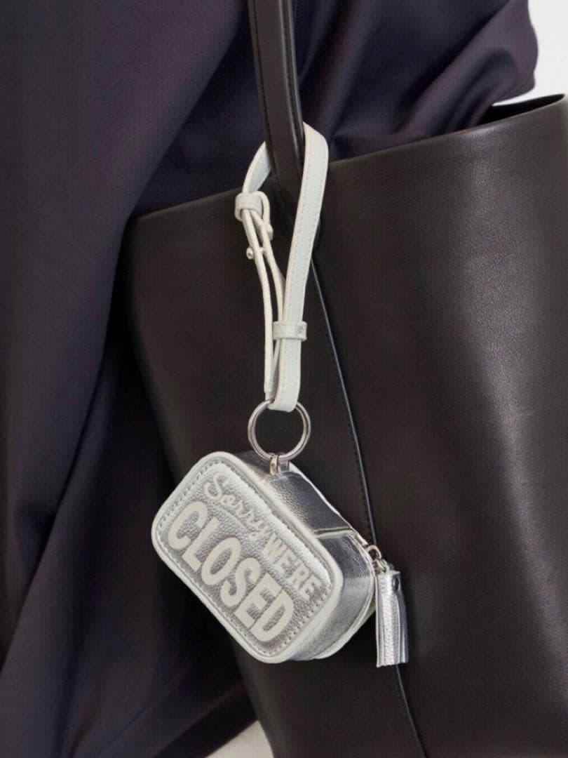 未使用品グッドグリーフ OPEN/CLOSEDMini チャーム　シルバー