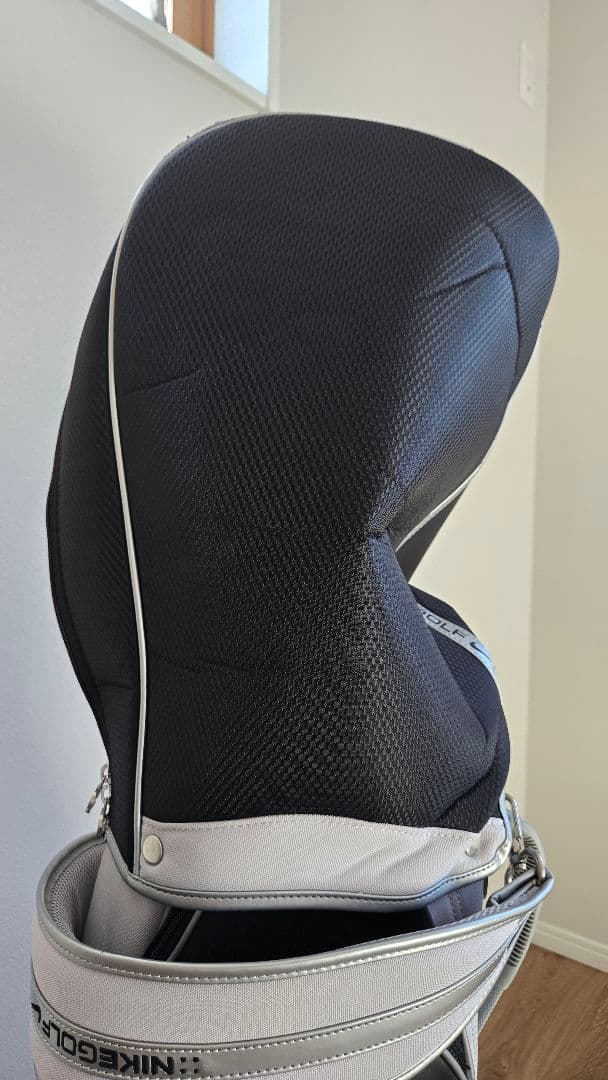 Nike ナイキ キャディバッグ ゴルフバッグ 黒/白