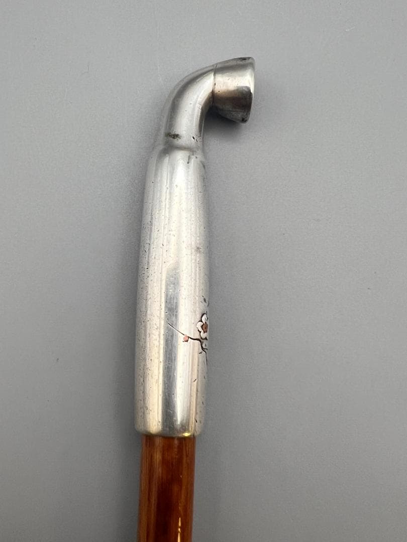 eee”即購入ok 銀煙管　武士梅図　金赤銅象嵌　キセル　銀細工　アンティ
