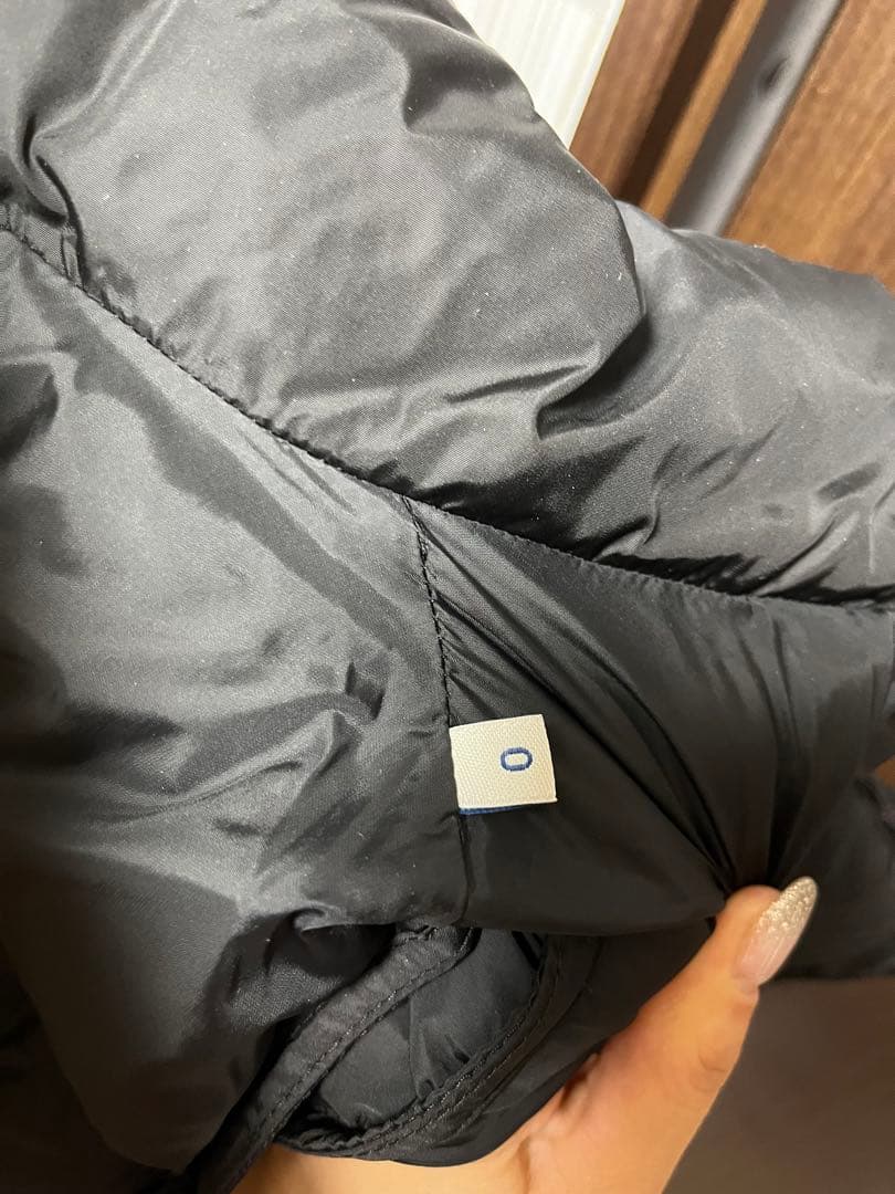 早い者勝ち！本物中古モンクレールダウンベスト　ガリヌールブラックサイズ0