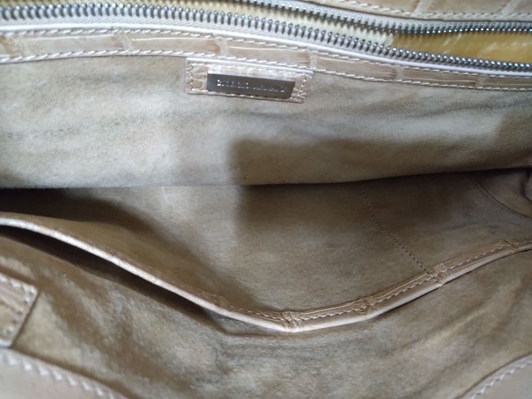 GIORGIOARMANI ベージュクロコダイルメッセンジャーバッグ新品未使用