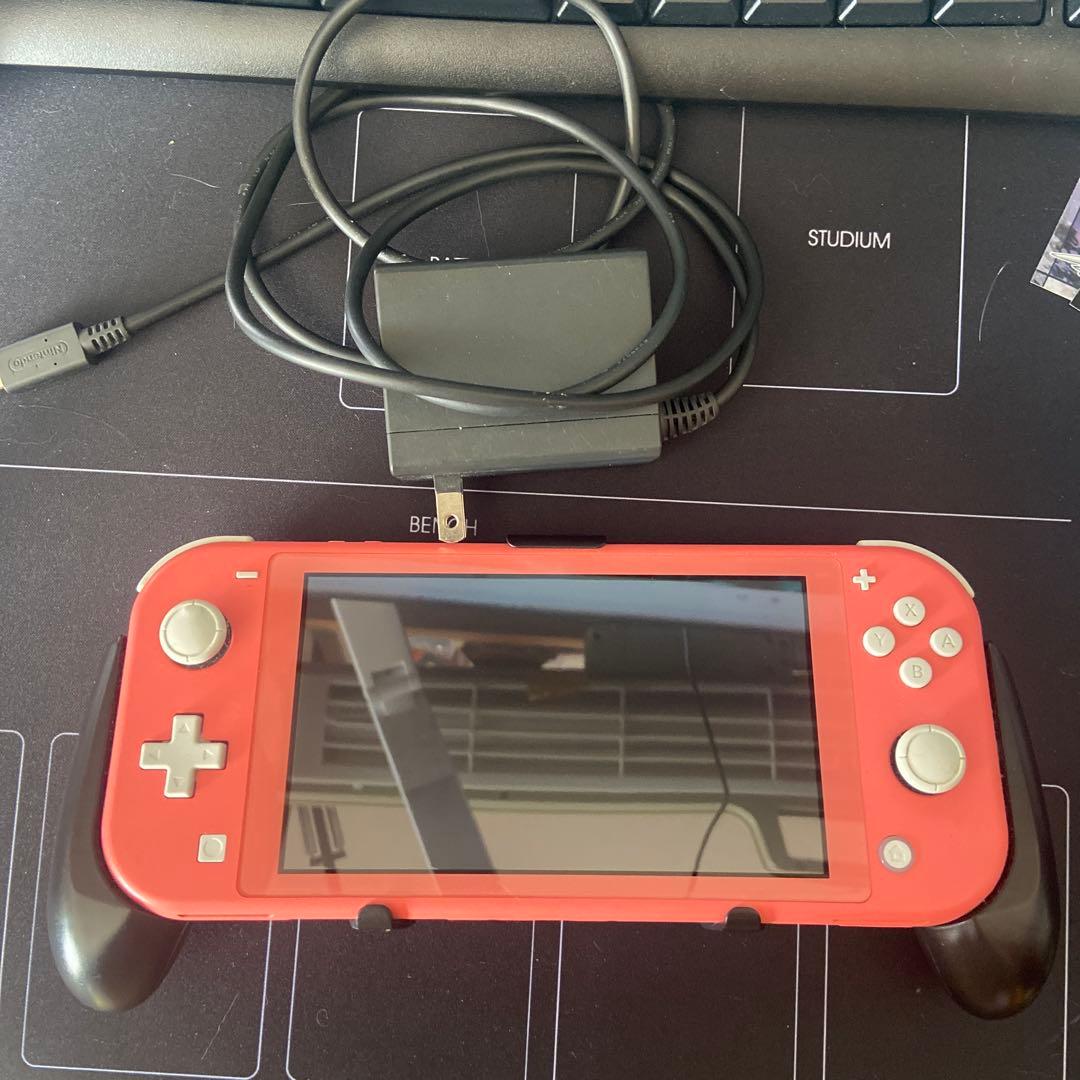 NintendoSwitch light コーラル　ニンテンドースイッチライト