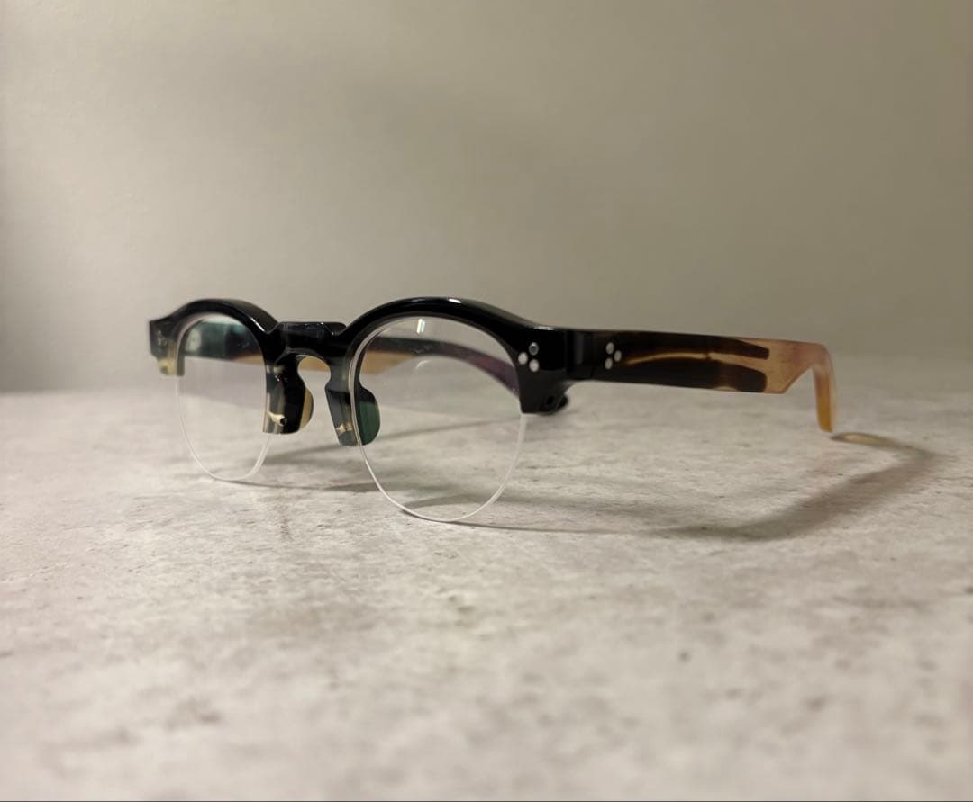 ※一点物 バッファローホーン眼鏡　水牛角　ハーフリム眼鏡　伊達メガネ　サングラス