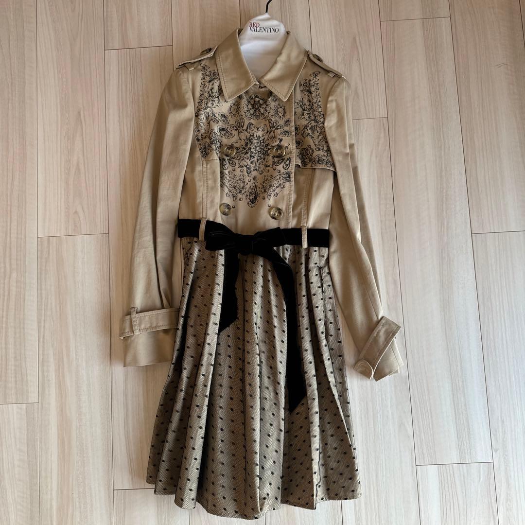 RED VALENTINO トレンチコート ベージュ　プリーツ　リボン S