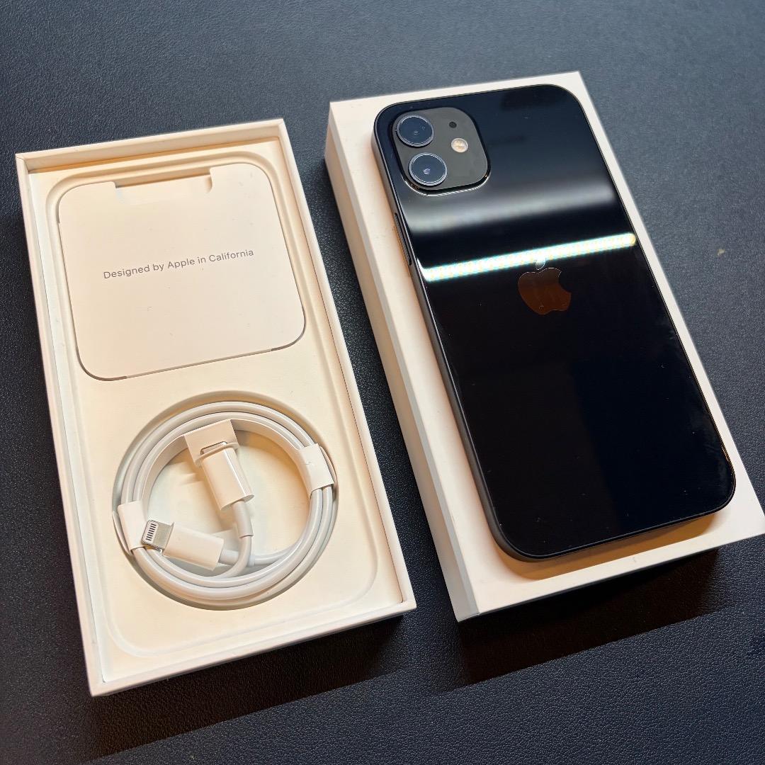 iPhone 12 64GB - ブラック（SIMフリー）[整備済製品]