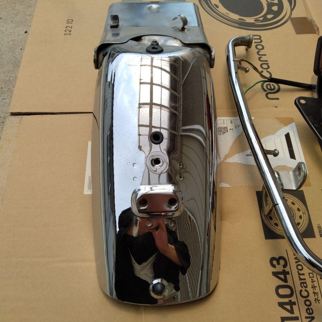 GB250 クラブマン 純正リアフェンダーセット 5型から取り外し