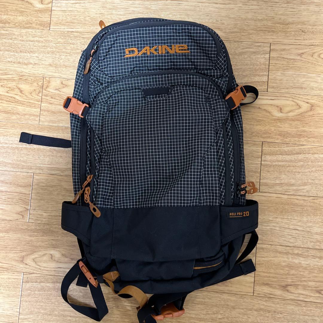 DAKING HELI PRO 20 スノーボードバッグ
