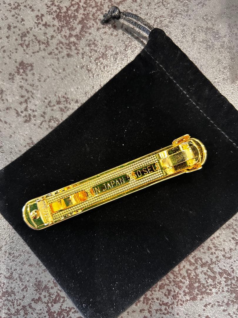 完売 LETICIA Gold バレッタ