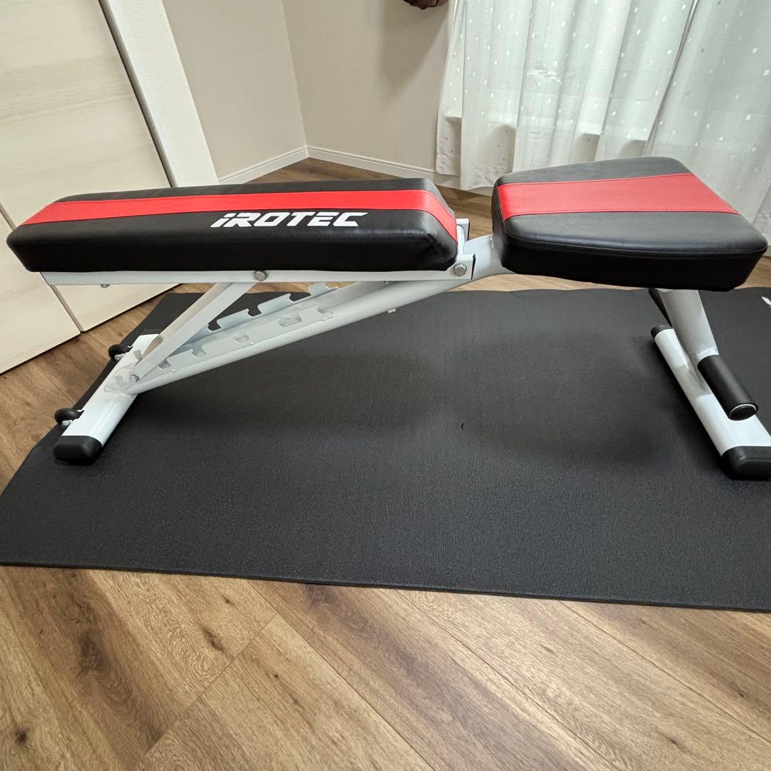 iROTEC（アイロテック） トレーニングベンチ 黒/赤