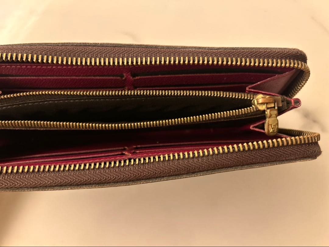 Louis Vuitton モノグラム 長財布 チャック持ち手なし