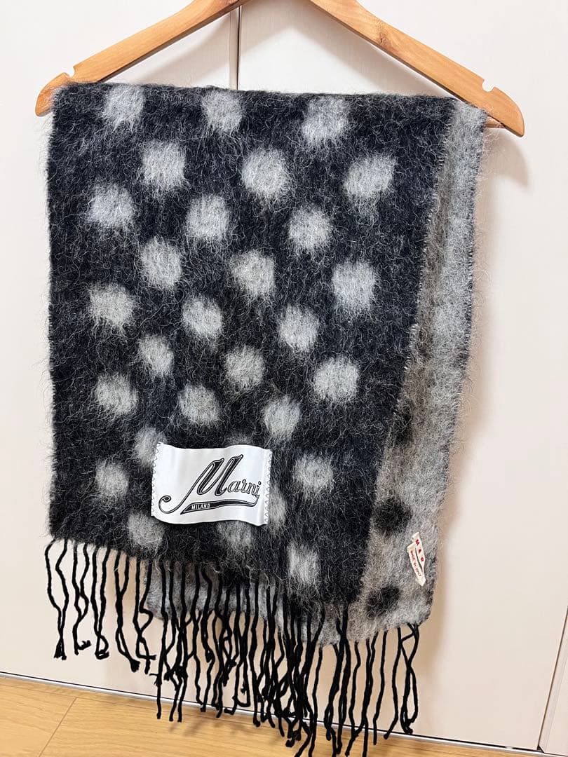 Marni ドット柄 マフラー グレー/ブラック　23AW