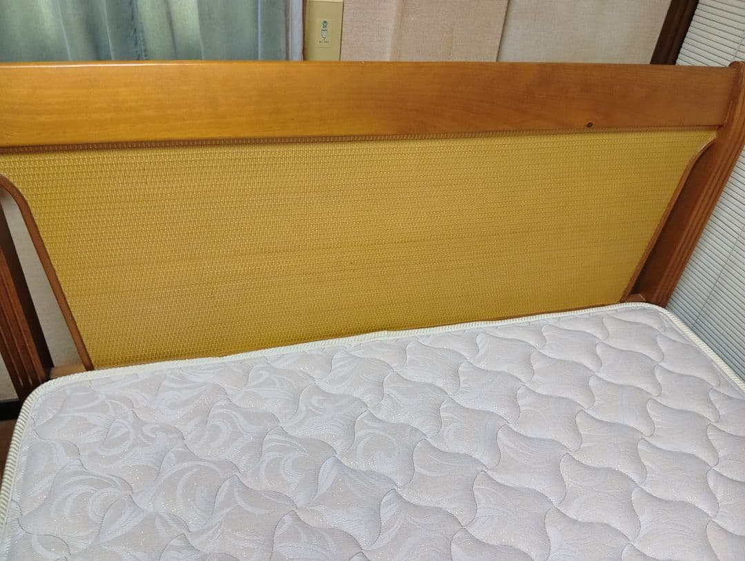 セミダブルベッド　マットレス　のりのりくん専用