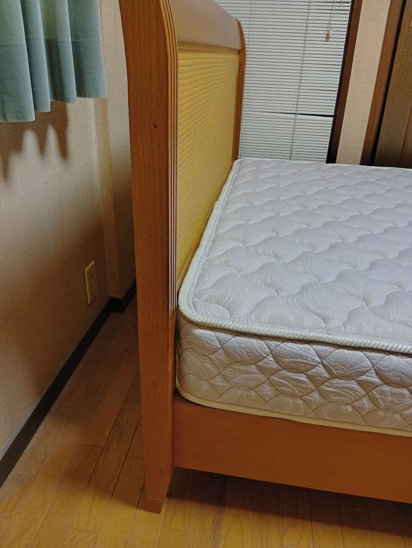 セミダブルベッド　マットレス　のりのりくん専用