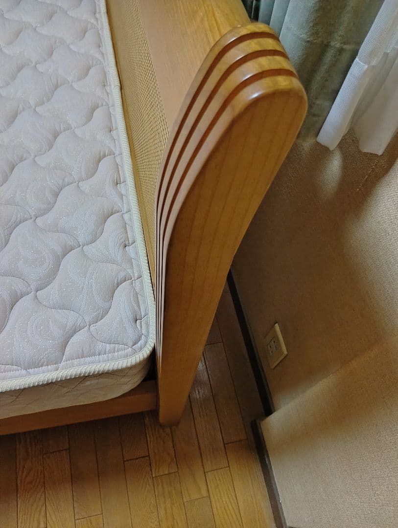 セミダブルベッド　マットレス　のりのりくん専用