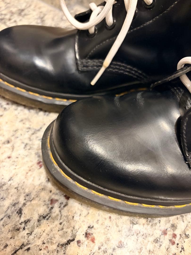 ⚠️2/7.8限定お値下げ中⚠️【美品】Dr.Martens1460 8ホールブーツ