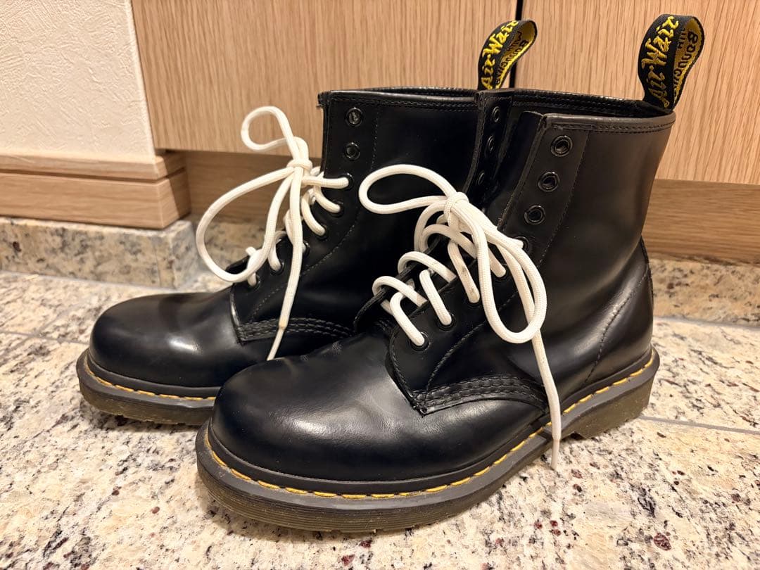 ⚠️2/7.8限定お値下げ中⚠️【美品】Dr.Martens1460 8ホールブーツ