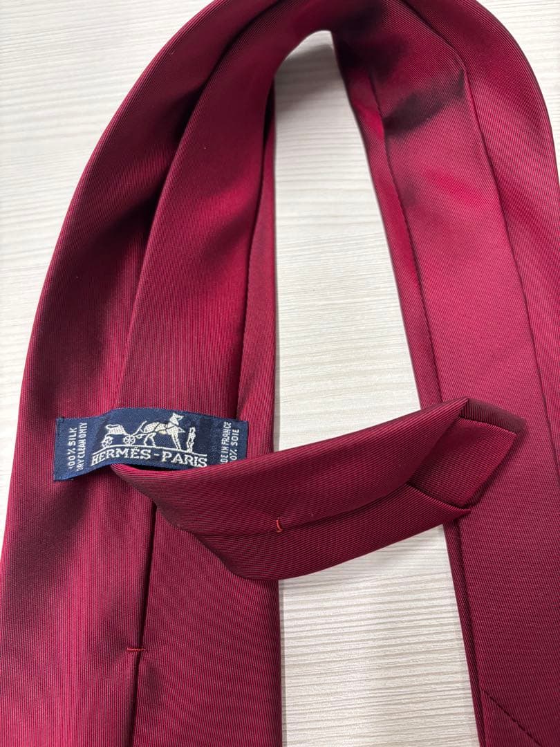 HERMES シルク ネクタイ　無地　ソリッド　赤　レッド
