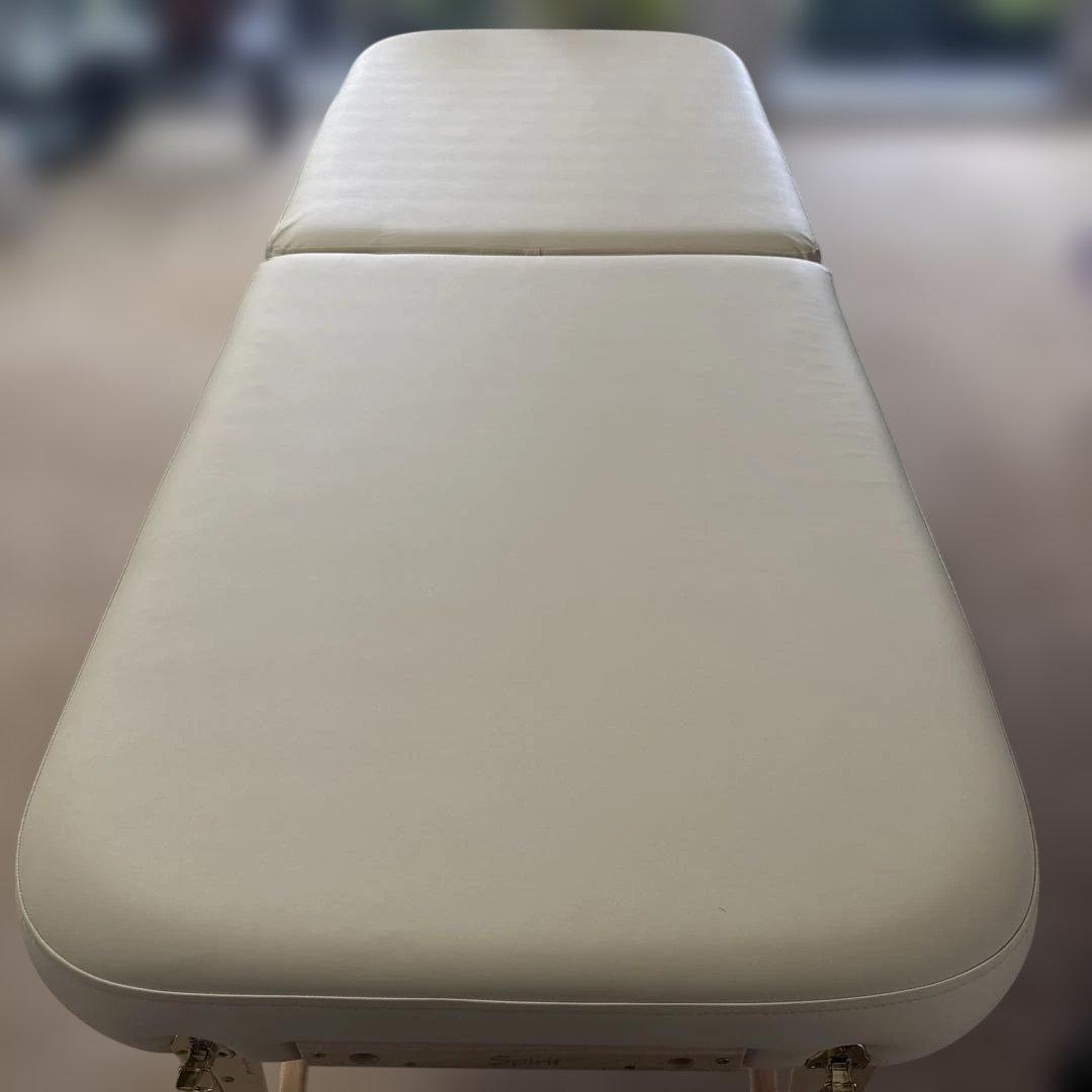 まりアースライトマッサージベッド、スピリット