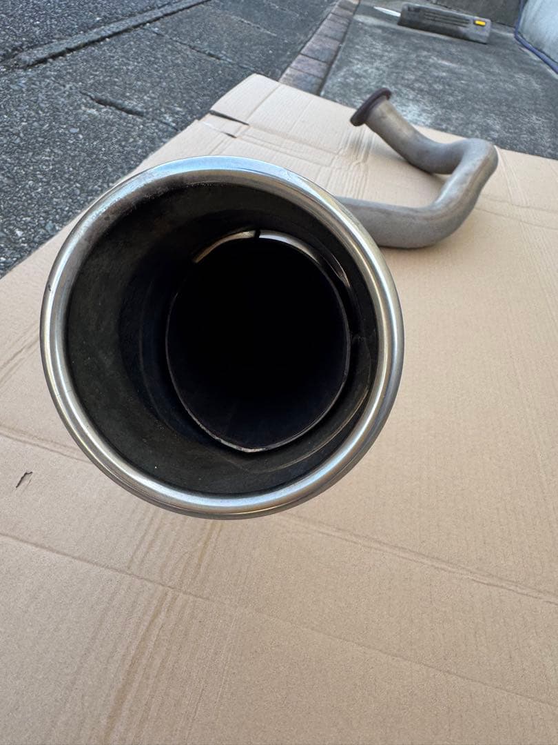 FJクルーザー　純正マフラー