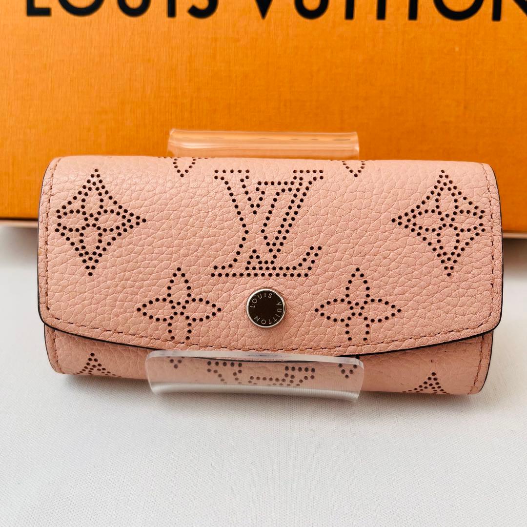 【極美品】ルイヴィトン マヒナ ミュルティクレ4 マグノリアピンク M64056