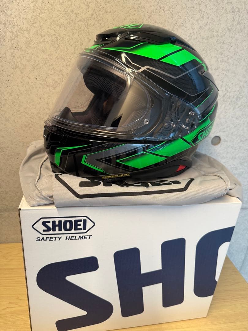SHOEI Z-8 ヘルメット グリーン/ブラック