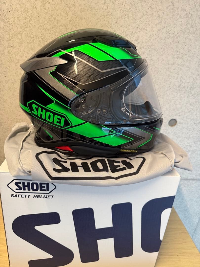 SHOEI Z-8 ヘルメット グリーン/ブラック