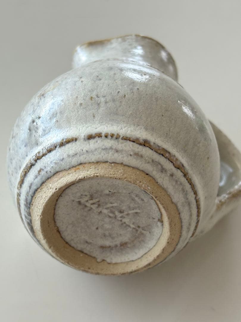 鈴木麻起子 花器 花瓶 ピッチャー型 ベース 白釉 作家もの