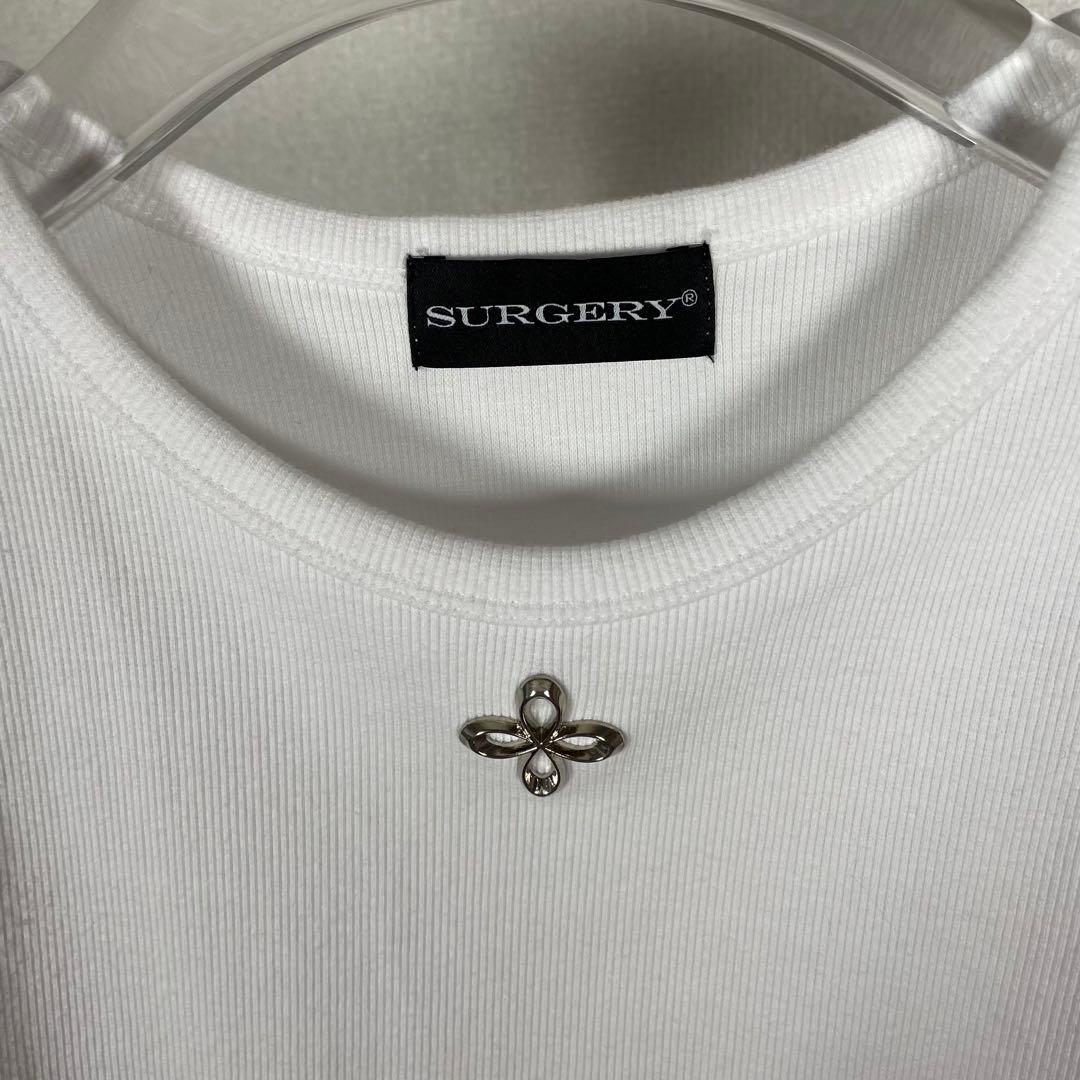 SURGERY サージュリー メタルクローバーロゴ クロップド ノースリーブ