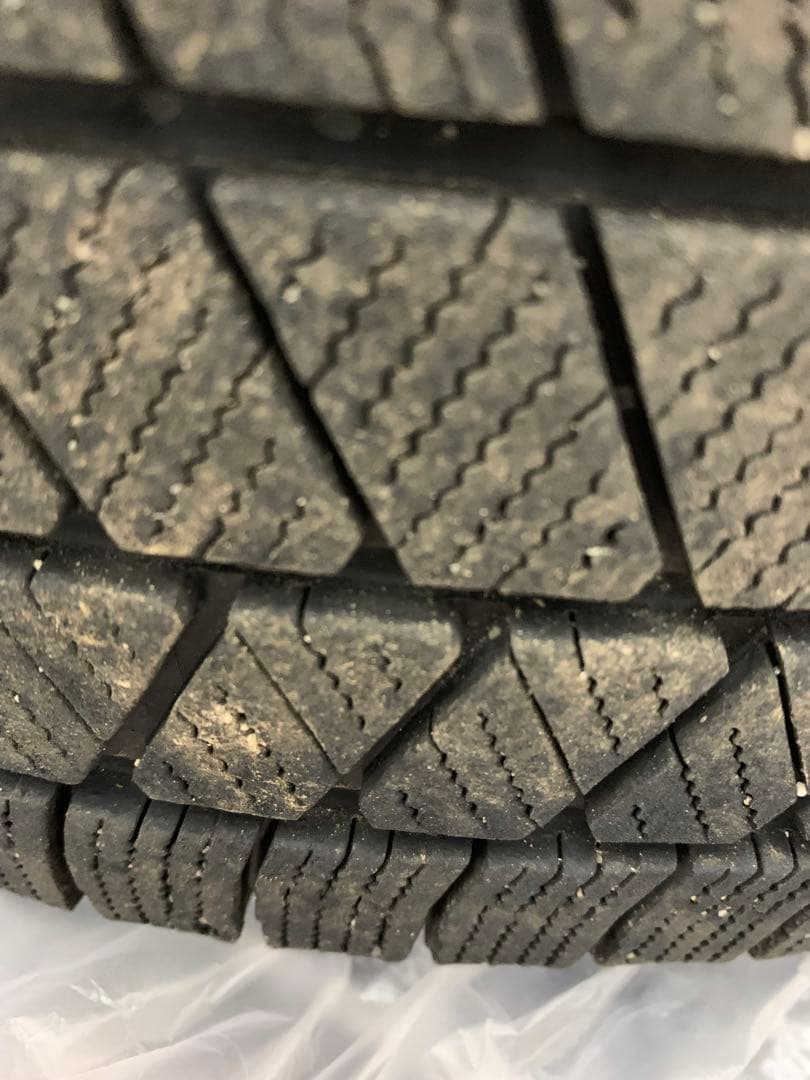 冬タイヤ4本セット（ブリザックVRX3）