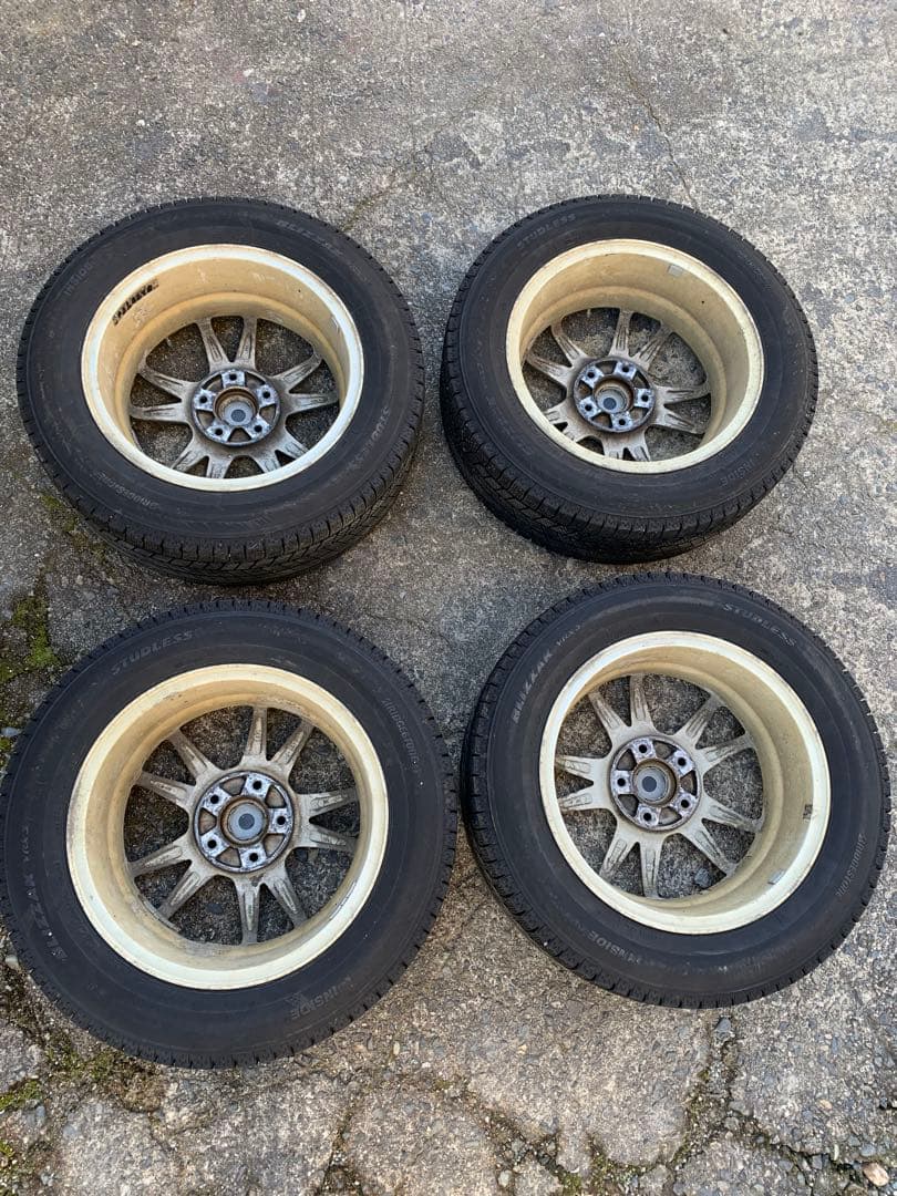 冬タイヤ4本セット（ブリザックVRX3）