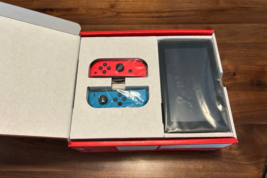 【新品未使用】 Nintendo Switch 本体