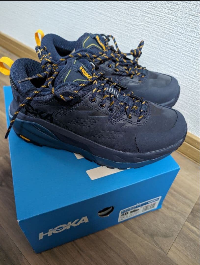 HOKA 　ホカオネオネ　レディース　スニーカー　登山　トレッキング