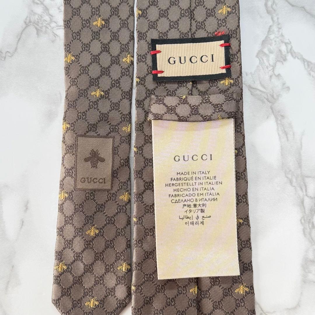 ✨美品✨ 近年モデル GUCCI ネクタイ シルク100% GG柄 蜂 金色