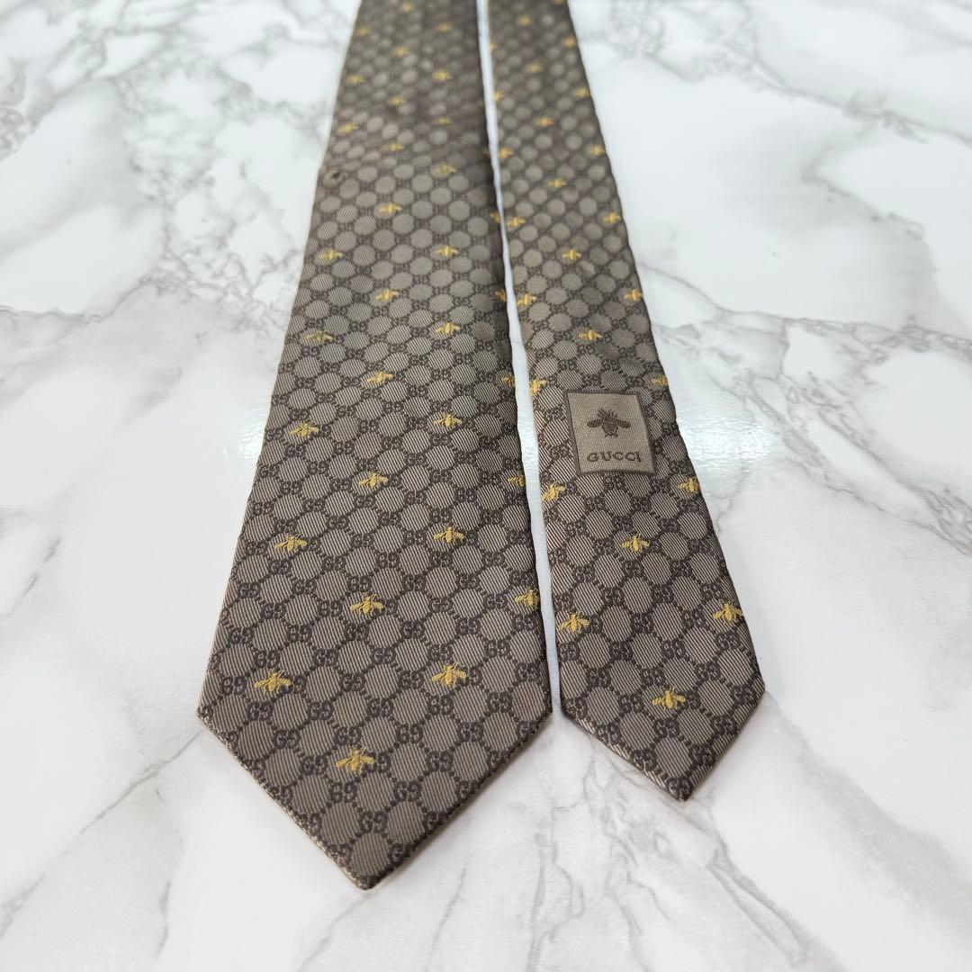✨美品✨ 近年モデル GUCCI ネクタイ シルク100% GG柄 蜂 金色