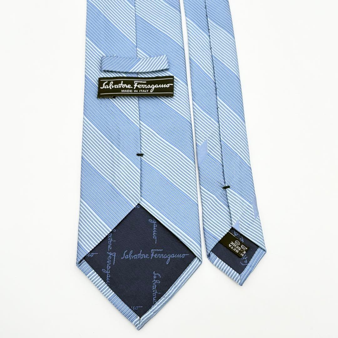 【未使用タグ付】フェラガモ ネクタイ リブジャカード織 ストライプ ブルー