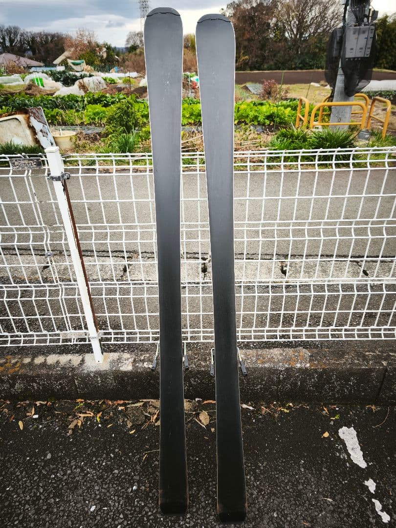 Salomon X-MAX 150cm中古ジュニアスキー 板