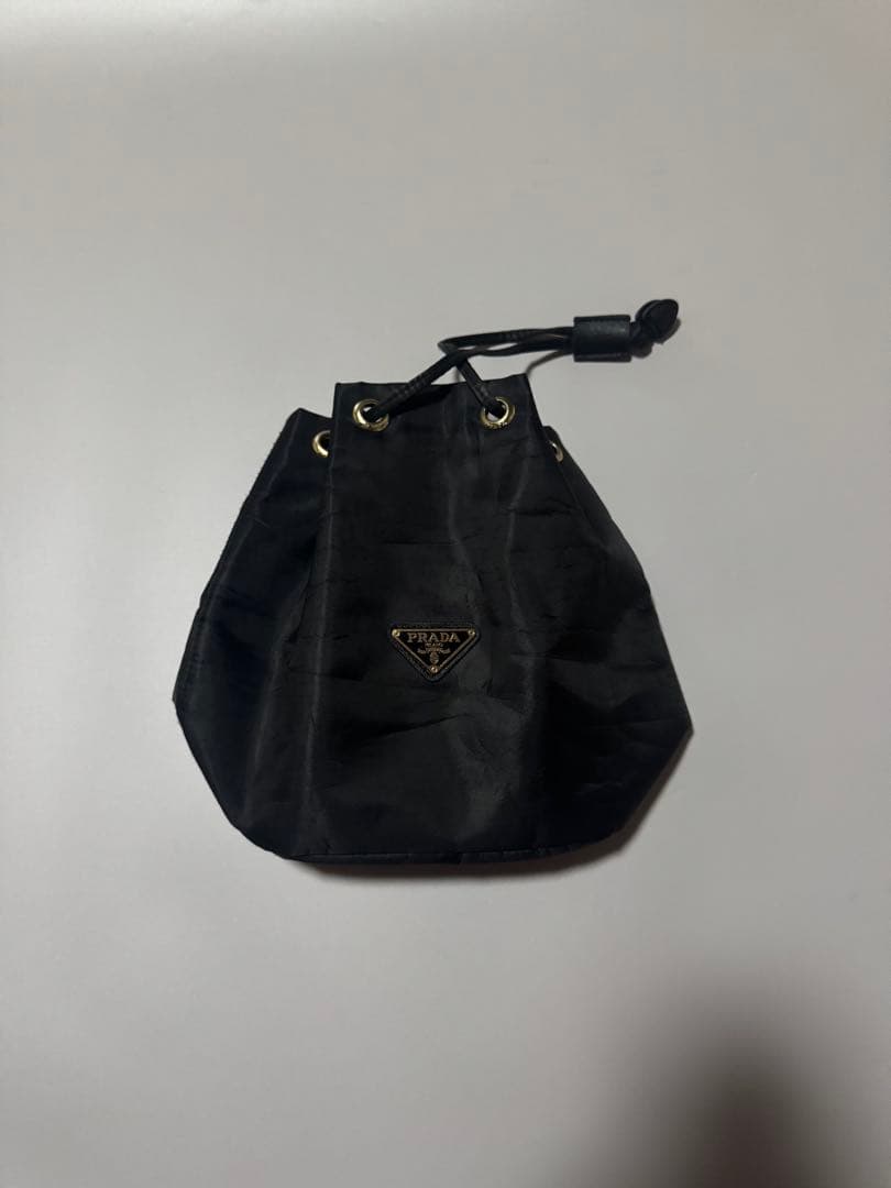 PRADA ブラック 巾着バッグ