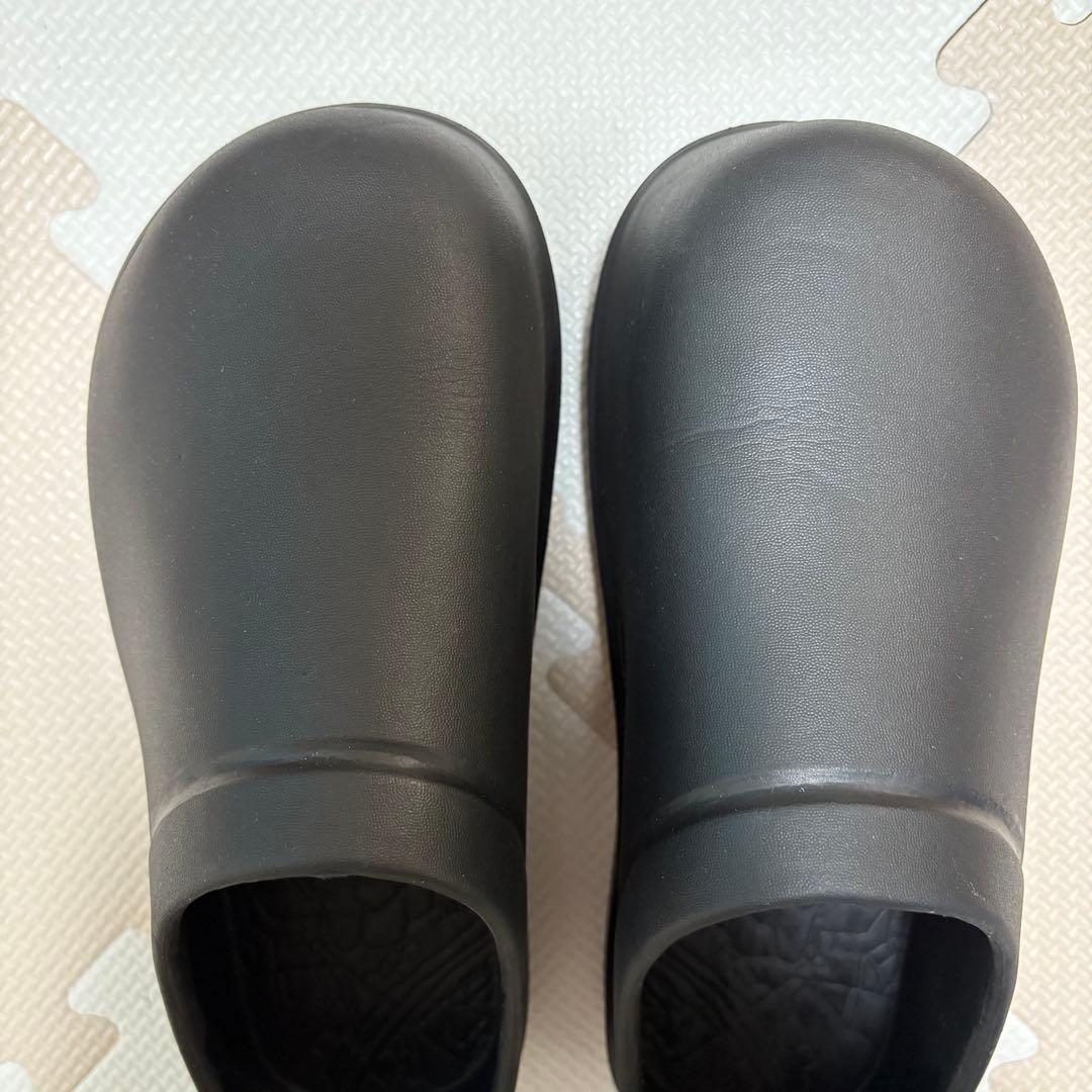 rakubaki イージーサボ　ブラック　M (23〜24cm)