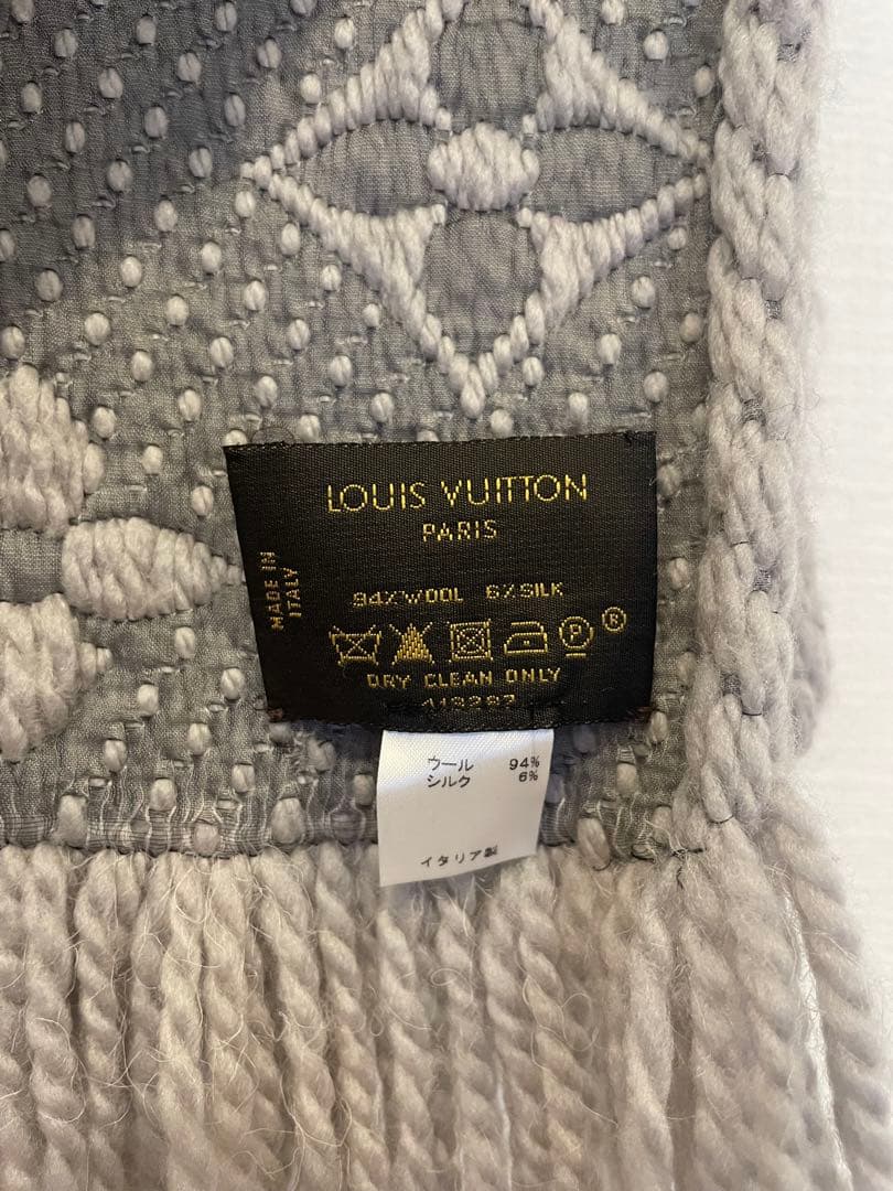 Louis Vuittonエシャルプロゴマニア