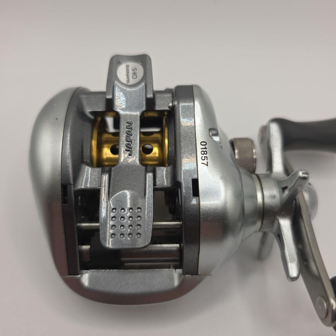 T66 シマノ 04スコーピオンMg1000