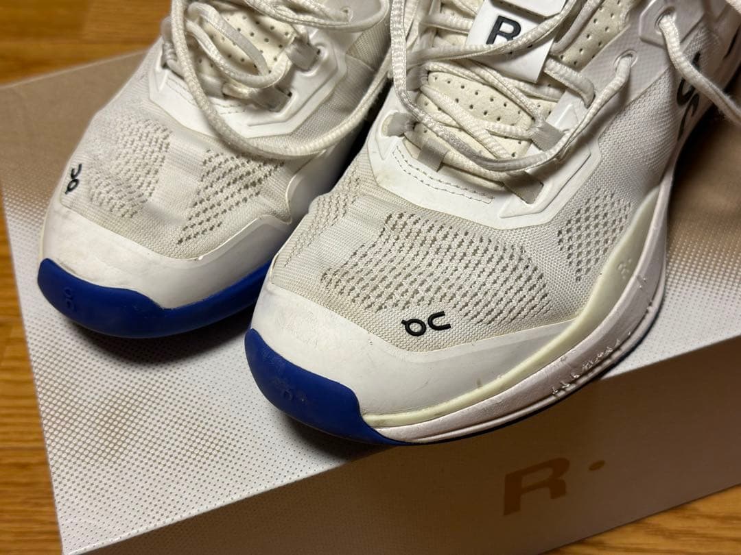 【良品】On THE Roger Pro フェデラー テニス スニーカー