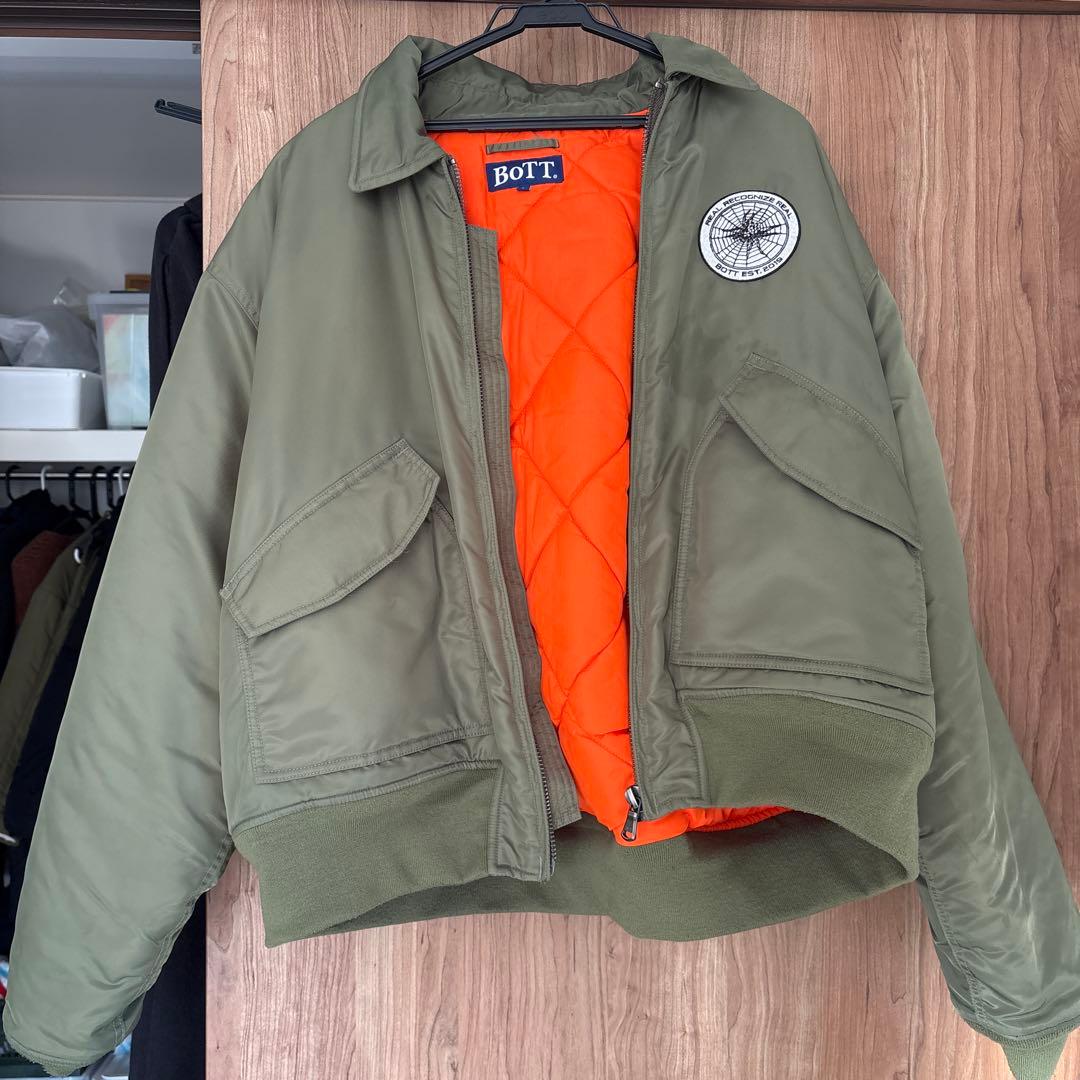 BOTT フライトジャケット　MA-1ジャケット Lサイズ カーキ