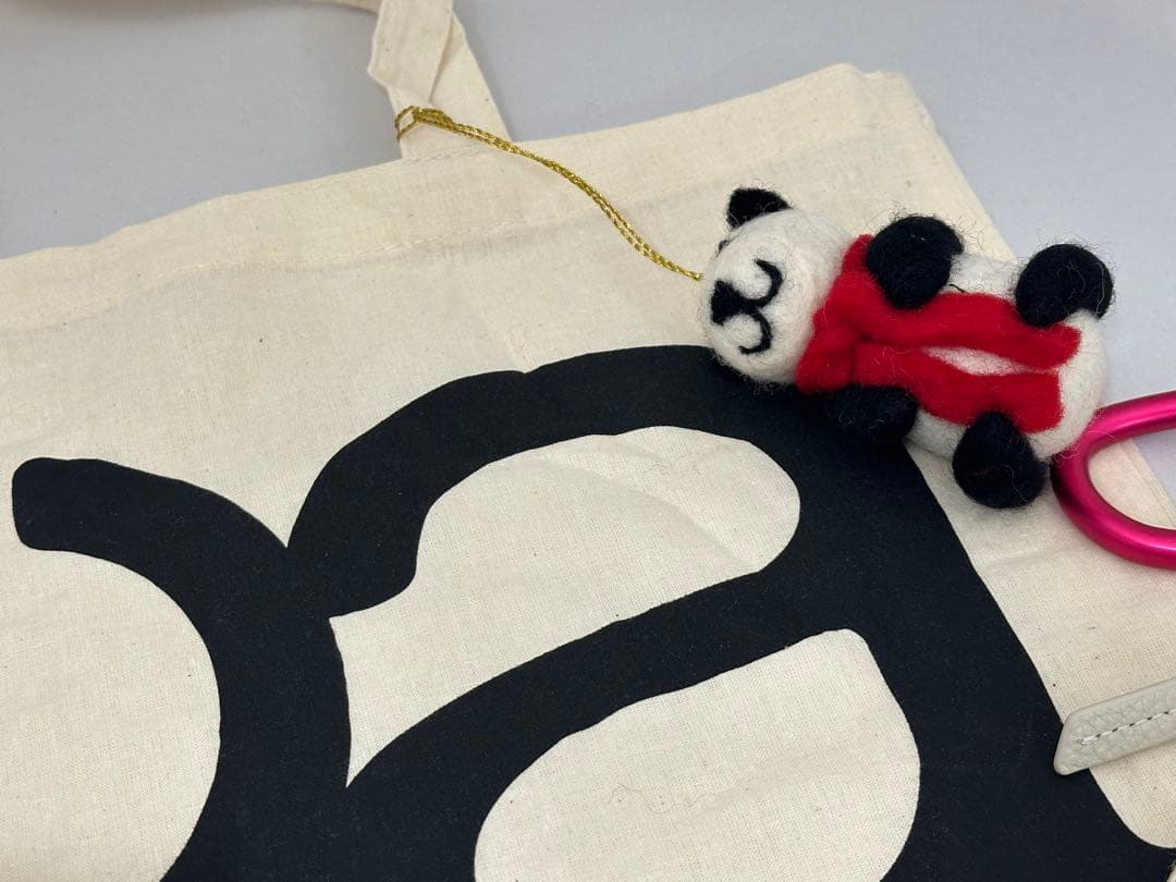 イアパピヨネ はぴだんぶい PEZ earコラボトートバッグS パス&キーケース