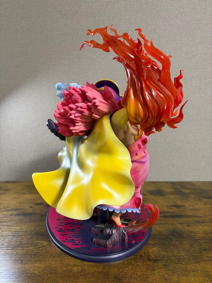 ワンピースPOPMAXIMUM 大海賊''ビッグ・マム''シャーロット・リンリン