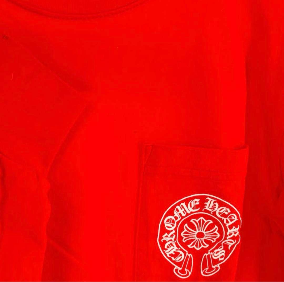 クロムハーツ スクロールプリントロゴ長袖Tシャツ レッド