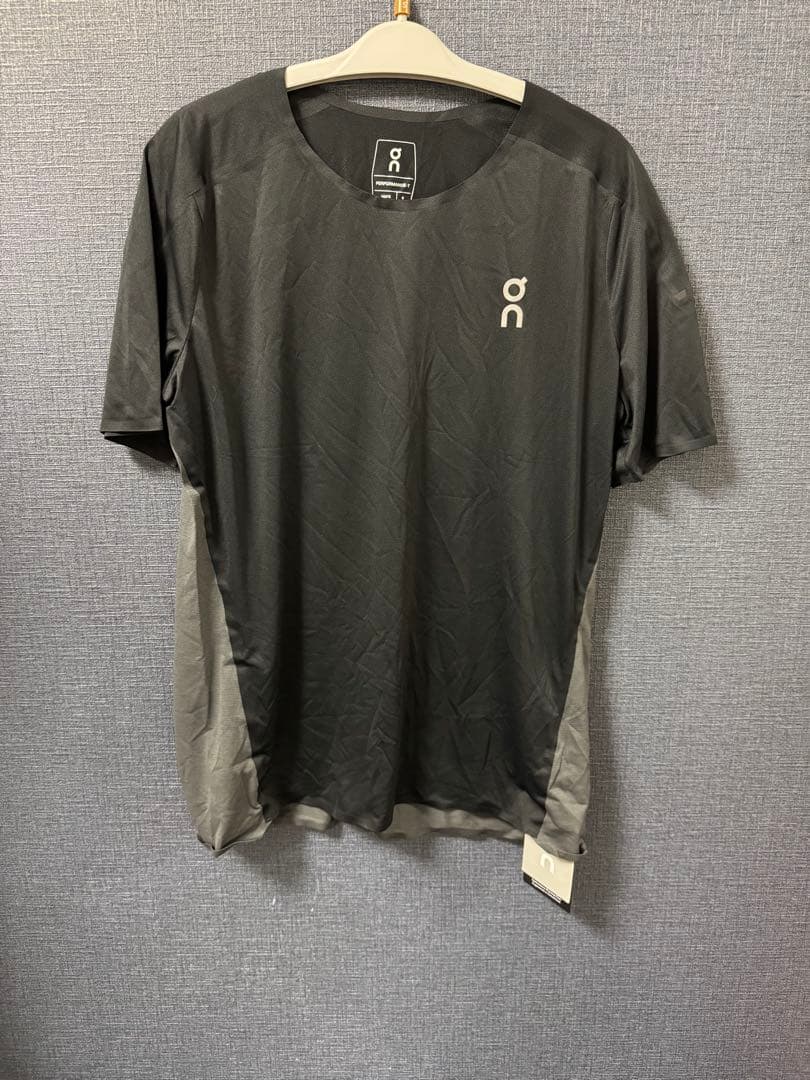 onトレーニングウェア上下セット　メンズS