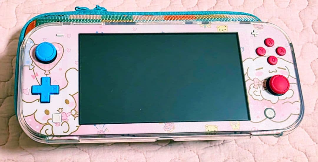 Nintendo Switch Lite・シナモロールデコ／どうぶつの森ケース付