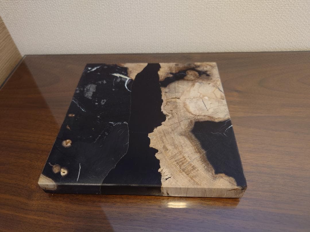 珪化木プレート