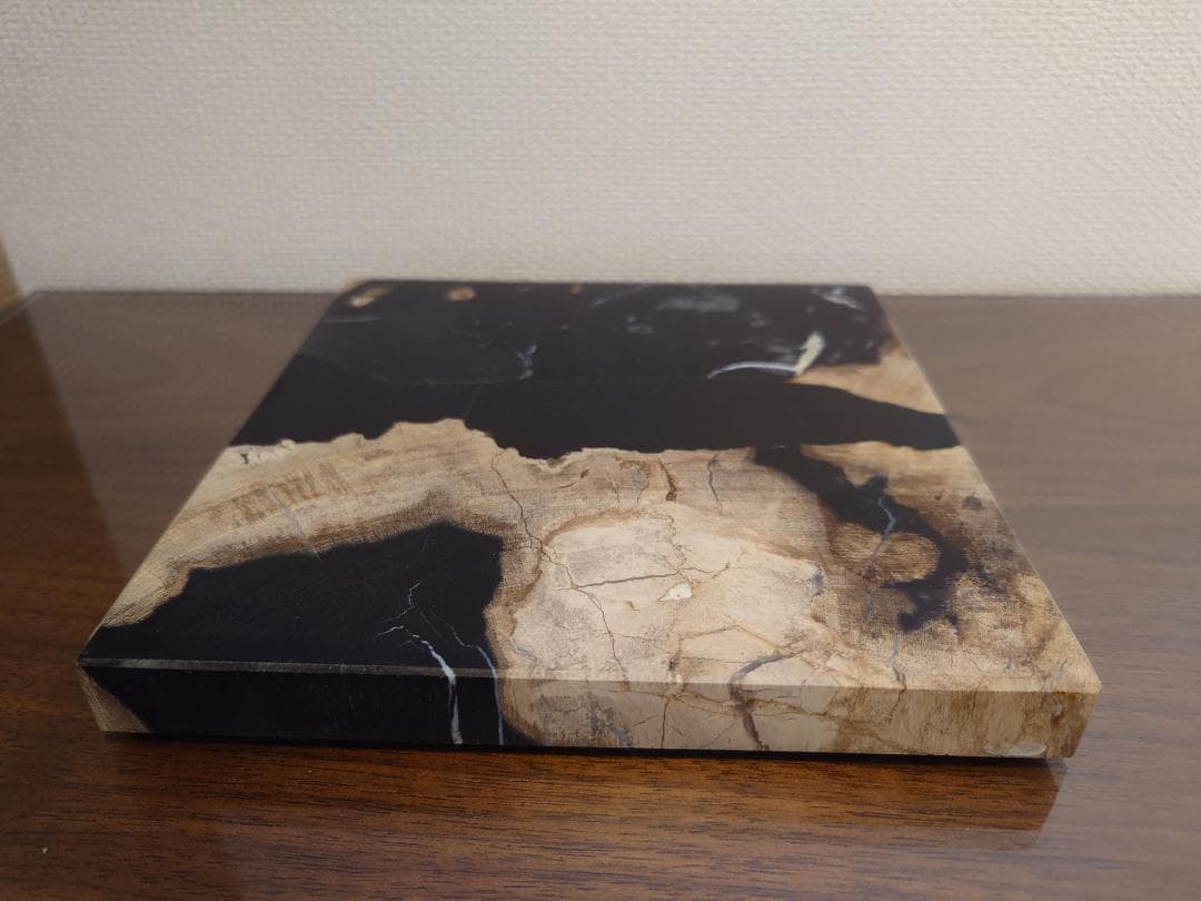 珪化木プレート