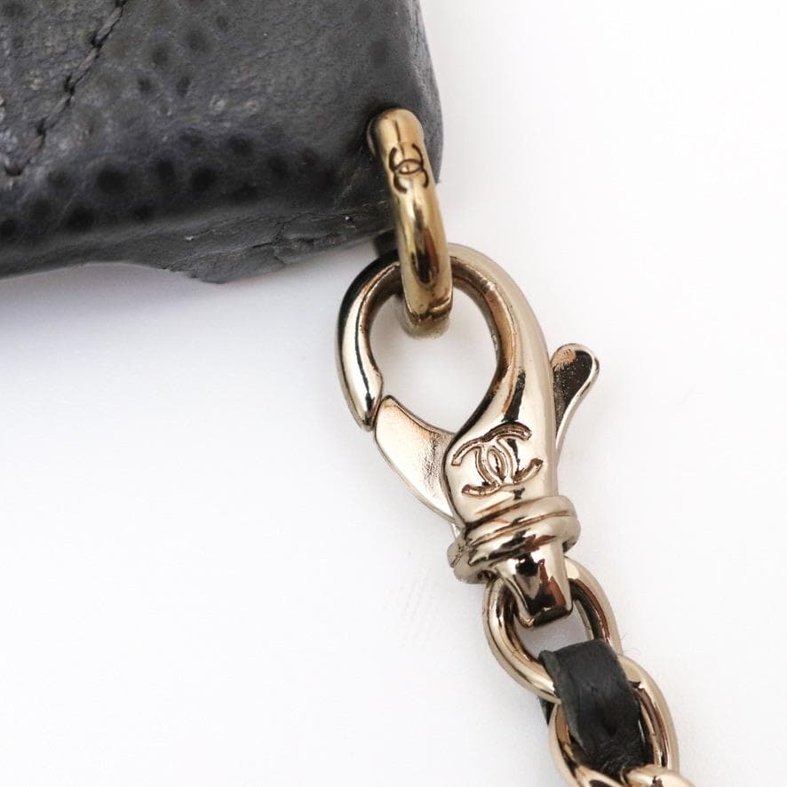 CHANEL マトラッセ iPhone13Proケース スマホケース ブラック